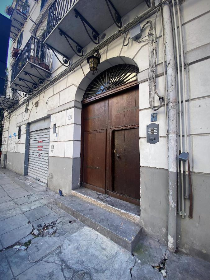Attico Kadi Villa Палермо Екстериор снимка